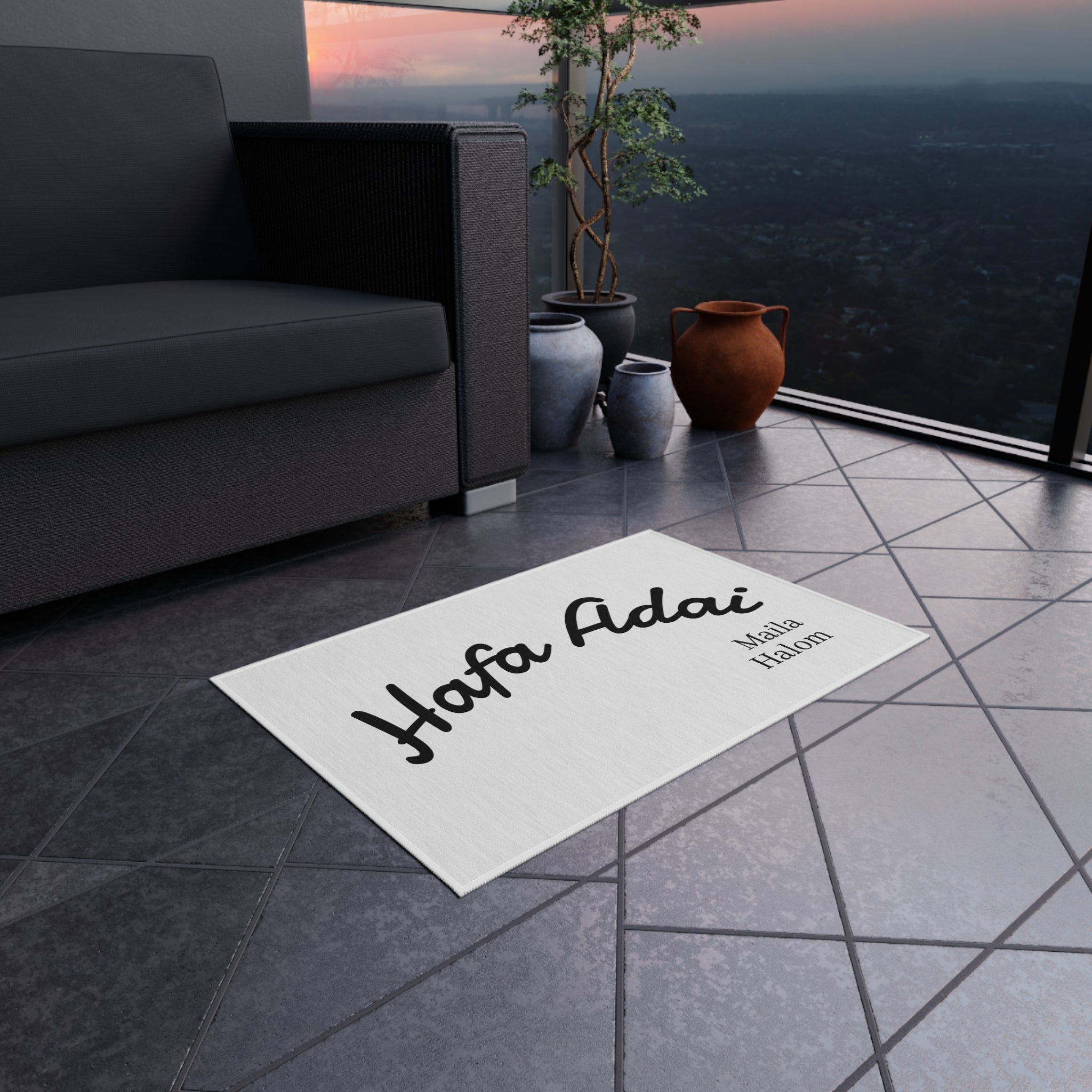 Outdoor Rug — 